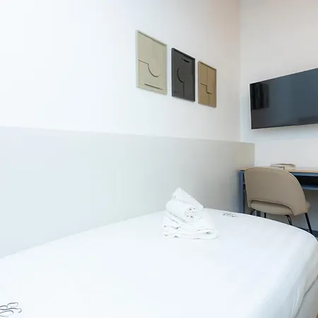Mellini View By In Apartamento Roma